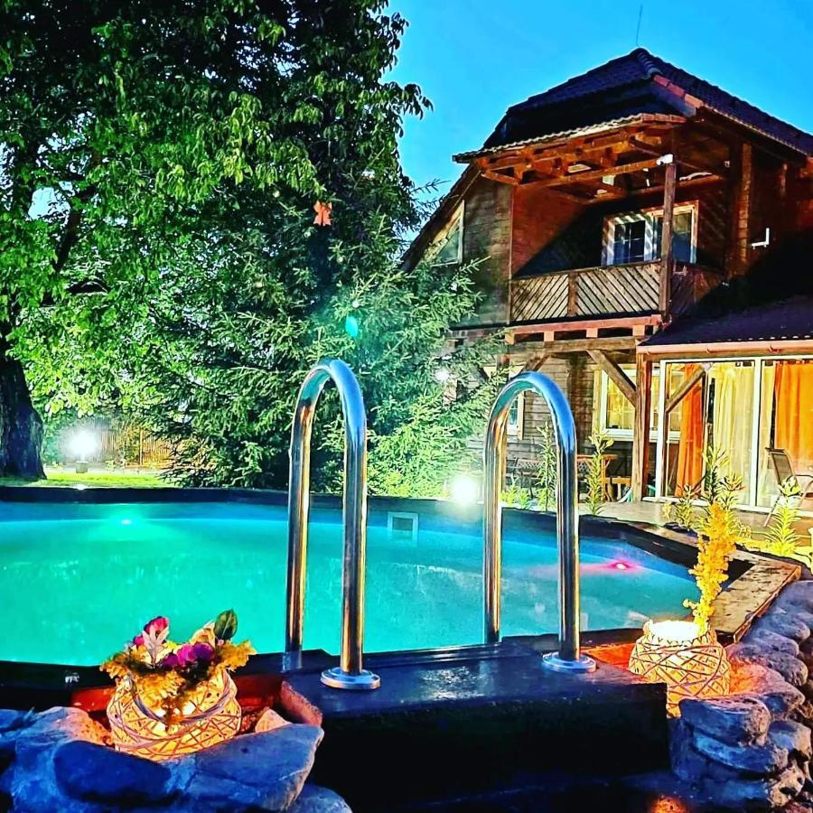 Ohana Boutique Hotel Vistea de Sus Exterior photo